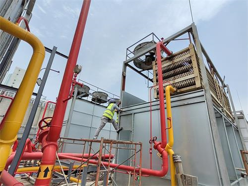 冷卻塔維修保養內容(中央空調冷卻塔維修保養)(冷卻塔維修保養方案資料下載)